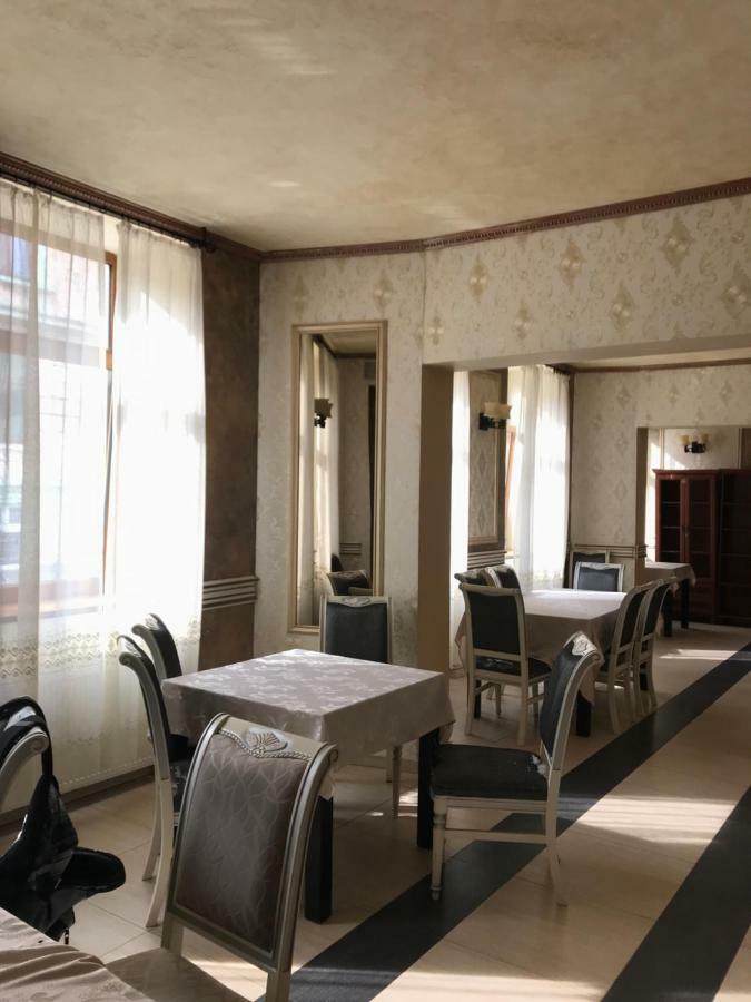 Hotel Cosmin Arad Exteriér fotografie